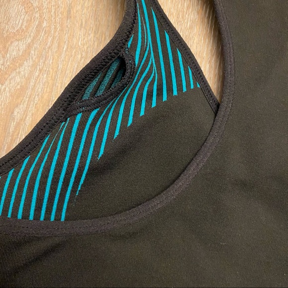 BCBGeneration Zipper Front Sports Bra - Picture 5 of 9